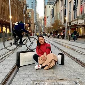 Meet your Posher, Rhlal